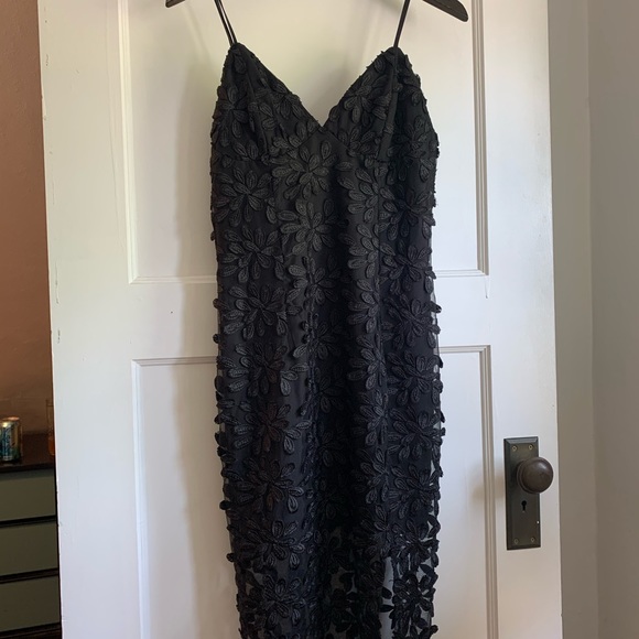 Beautiful Bardot Cocktail Dress - Picture 6 of 11